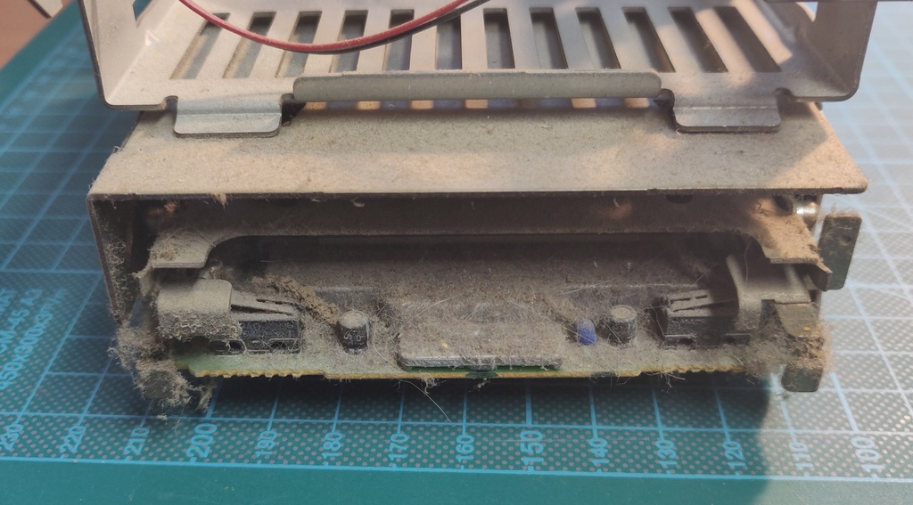 Floppy drive before cleaning