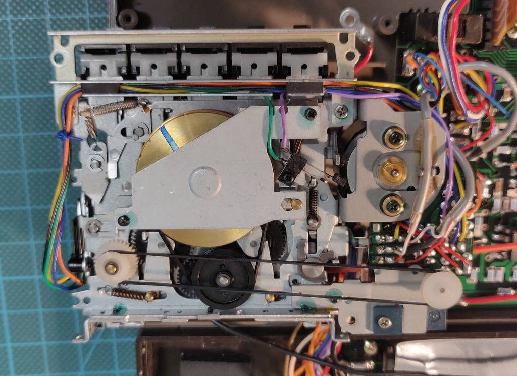 CE-125 back of the microcassette unit