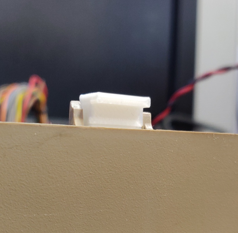 New hinge front