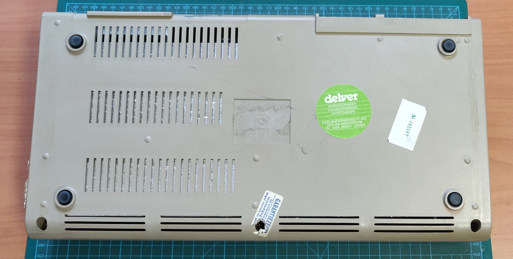 Bottom view
