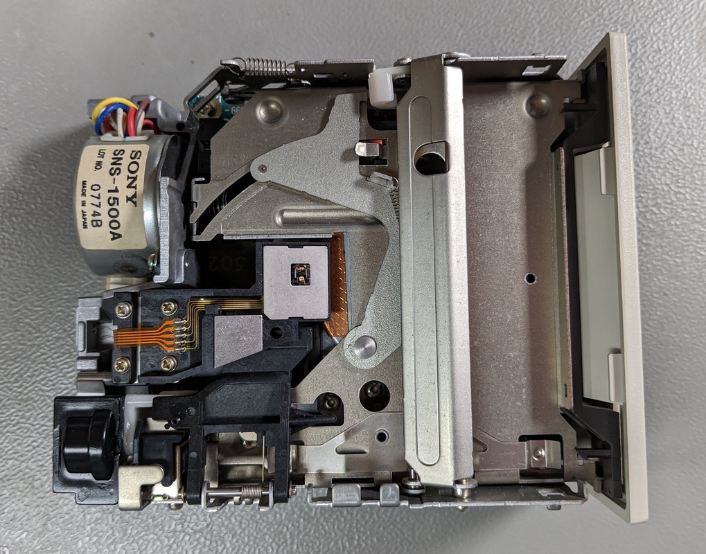 Floppy cover removed